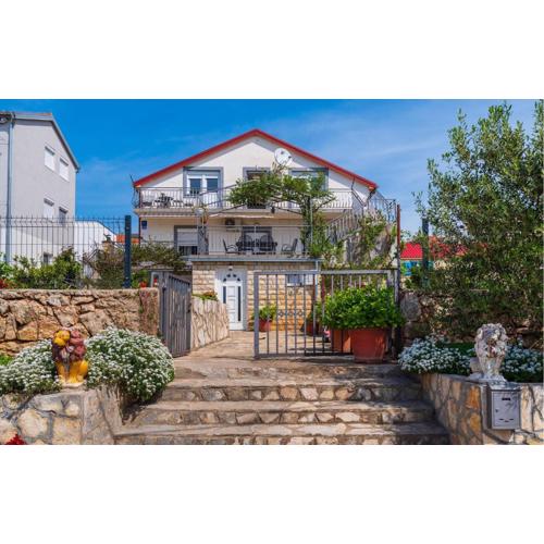 Amazing Apartment In Maslenica