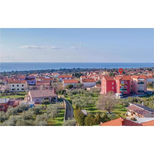 Amazing Apartment In Peroj With 2 Bedrooms And Wifi