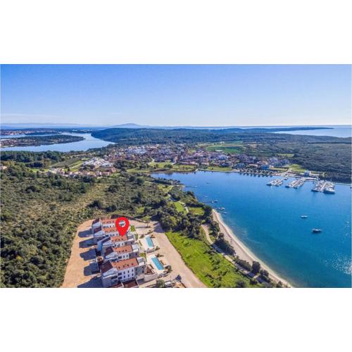 Amazing Apartment In Pula With Wifi