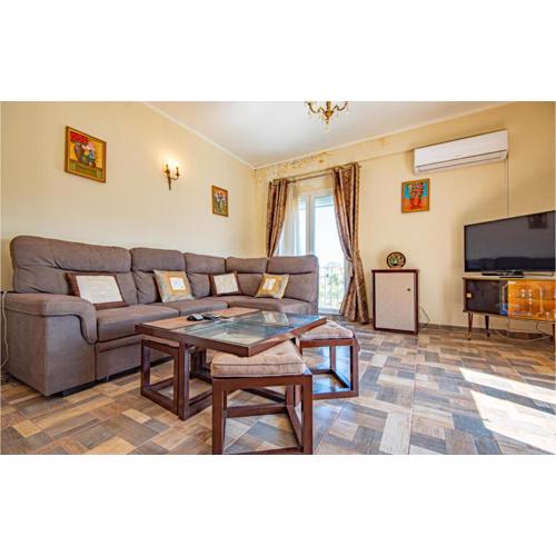 Amazing Apartment In Raslina With Wifi