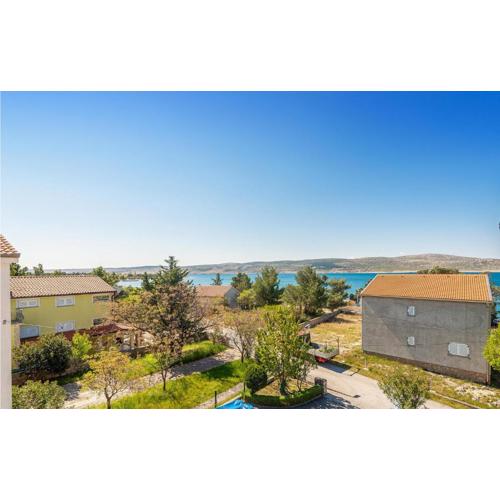 Amazing Apartment In Seline With Wifi