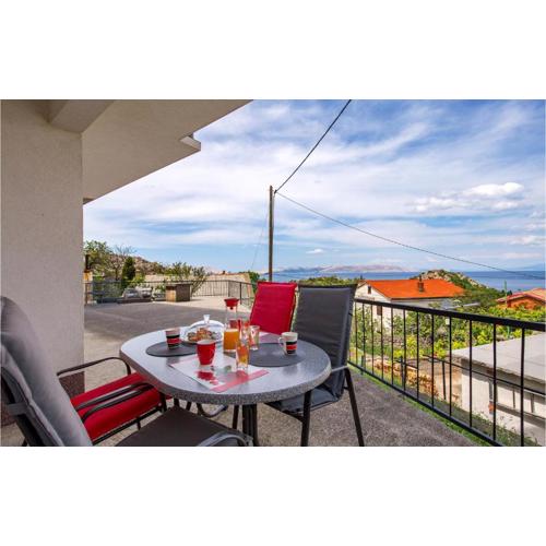 Amazing Apartment In Sveti Juraj