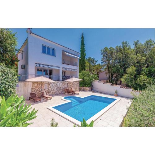 Amazing Home In Crikvenica With Wifi