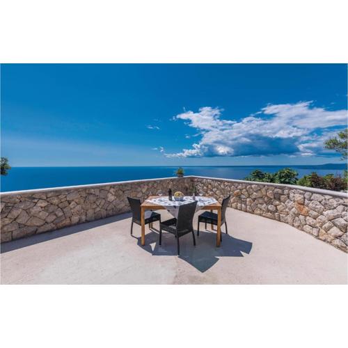 Amazing Home In Lubenice With Wifi