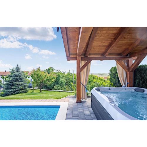 Amazing Home In Marcelji With Wifi