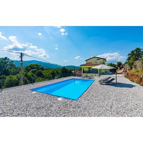 Amazing Home In Matulji With Wifi