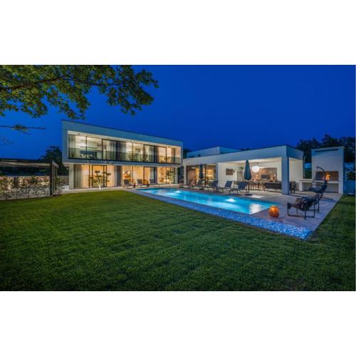Amazing Home In Modrusani With Sauna