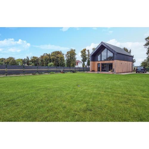 Amazing Home In Nowe Warpno With Sauna