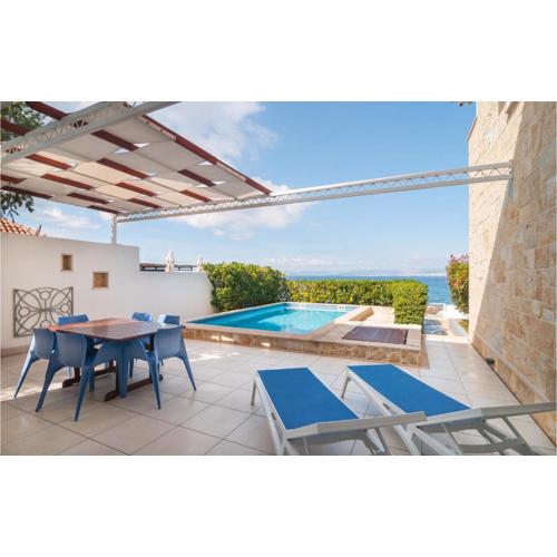 Amazing Home In Supetar