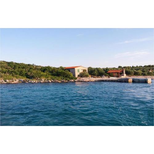 Amazing Home In Zizanj With Wifi