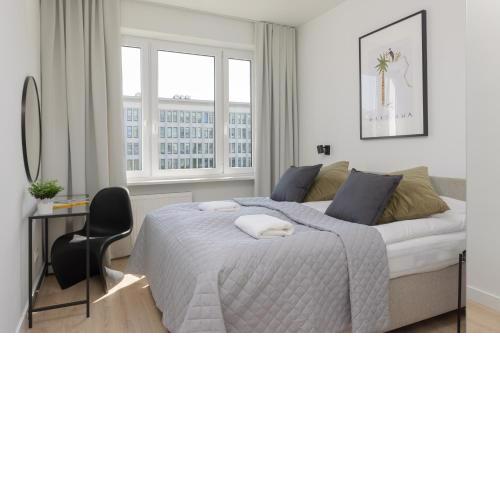 Amazing Spacious Apartments in Warsaw City Center by Noclegi Renters