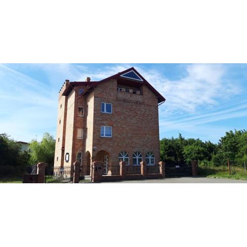 Amber House