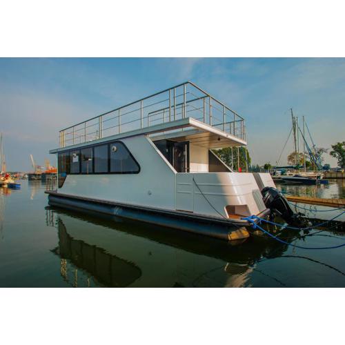 AMBER HOUSEBOAT