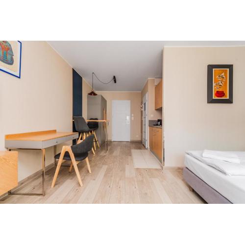 Amber Port 12B by Grand Apartments