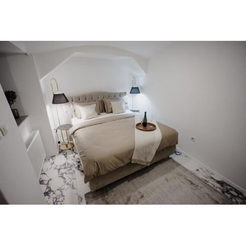 AMORE LUXURY APARTMENT