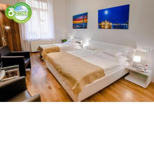 Anabelle Bed and Budapest