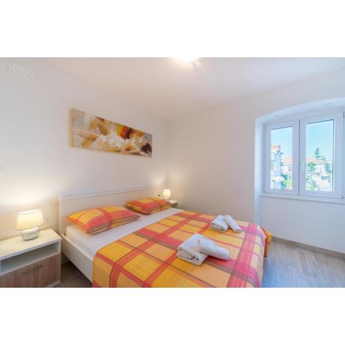 AnaTony Apartment