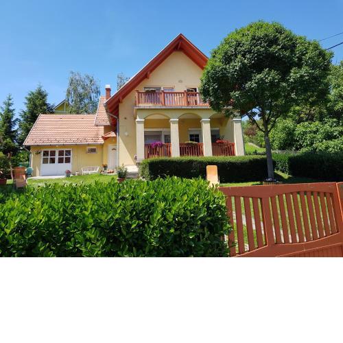 Andris Apartman- Fonyód Tabán u 78