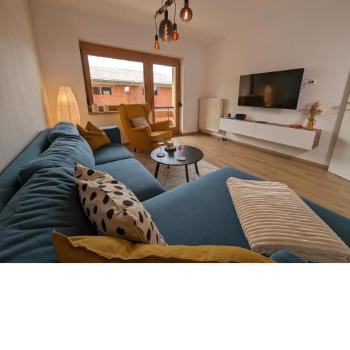 Angerpartments-Sonnige große Wohnung mit Balkon und kostenlosen Parkplatz