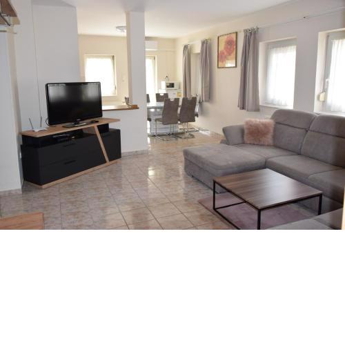 Anita Apartman