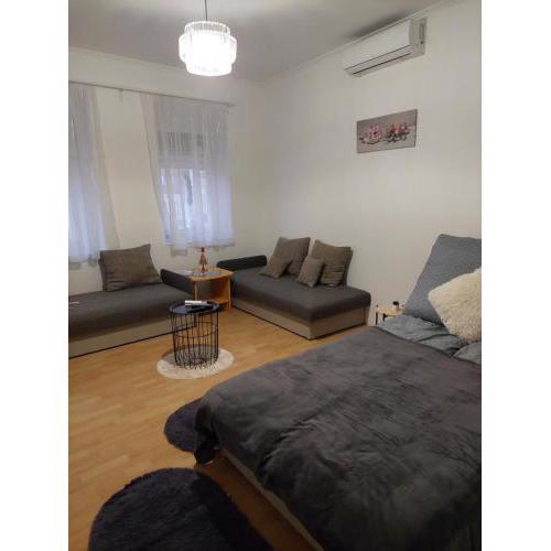 Ánizs Apartmanház
