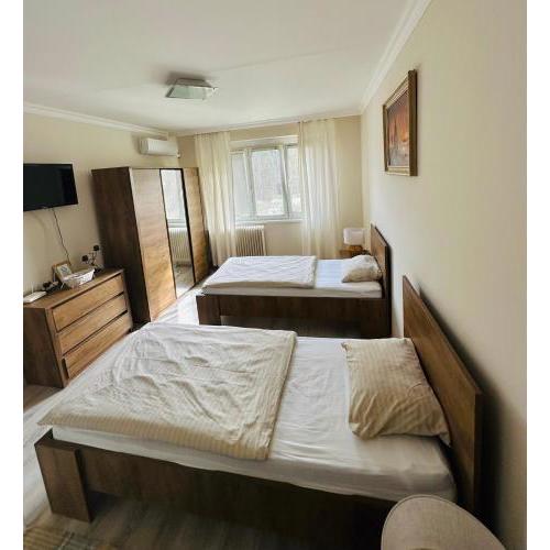 Anna Apartman