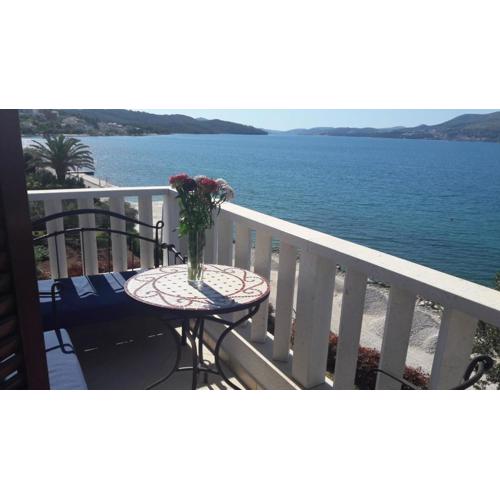 Antonia Apartments