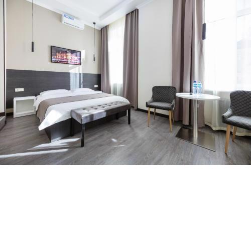 Apart-hotel -911 Mikhailovsky