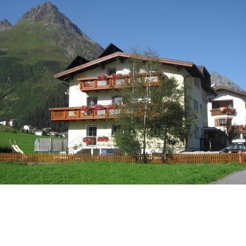 Apart Renate - im Sommer inklusive Silvretta Card Premium