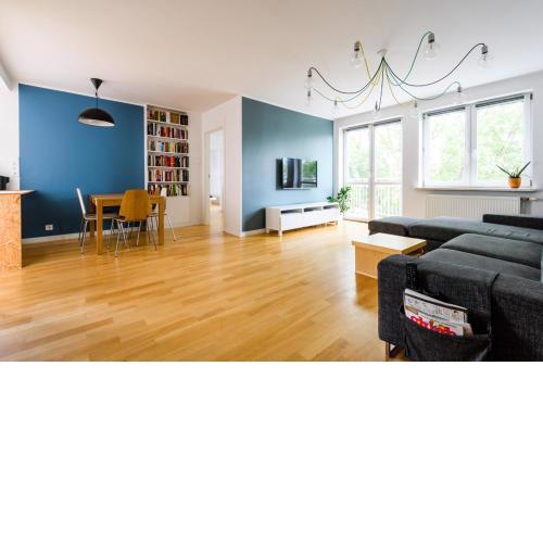 Apartament 100m2 - 2 sypialnie, 2 łazienki, salon, kuchnia, taras, WiFi, rowery