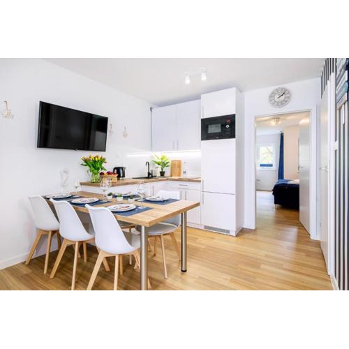 APARTAMENT 13B BLUE MARINE Poddąbie Basen Odkryty Brodziki Plac Zabaw