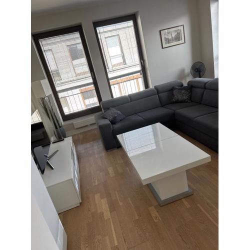 Apartament 17