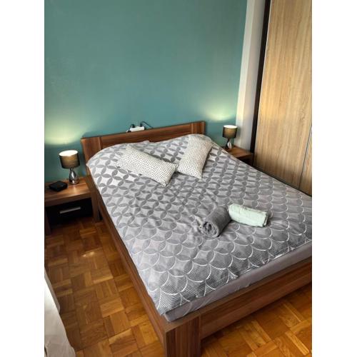 Apartament 18