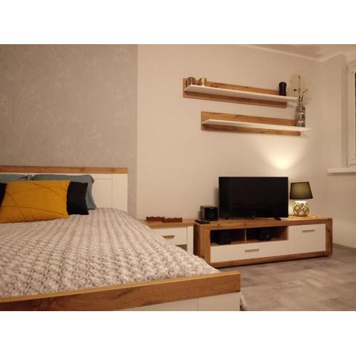 Apartament 27