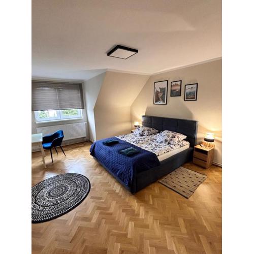 Apartament 27A