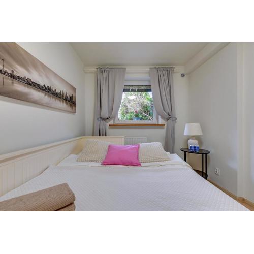 Apartament 48