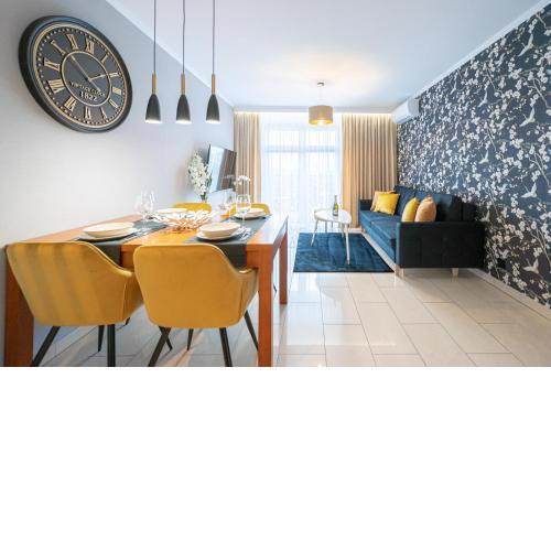 Apartament 55m2 - Darmowy Garaż - Klimatyzacja - Centrum - 24na7