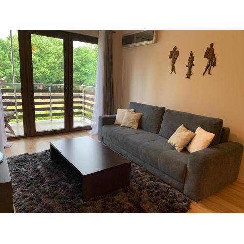 APARTAMENT AST