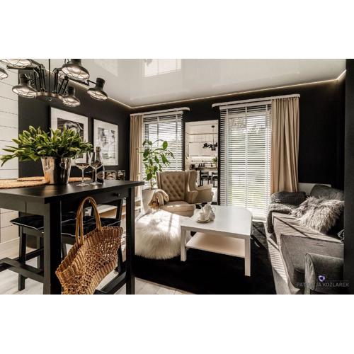 Apartament Black