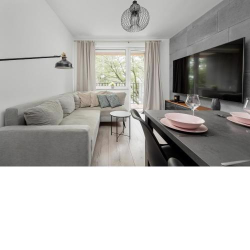 Apartament Blisko Rzeki Tuż przy Porcie we Wrocławiu z Parkingiem by Noclegi Renters