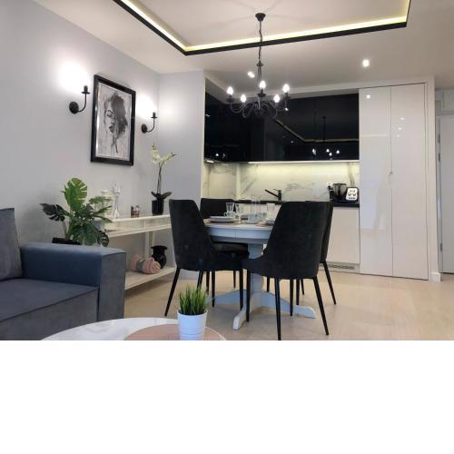 APARTAMENT BLIŻEJ MORZA Sorrento z garażem