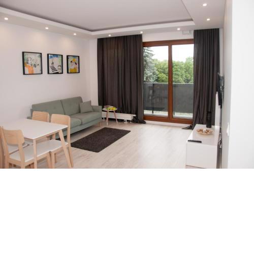 Apartament Business Magazynowa 11A