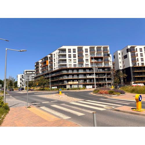 APARTAMENT CEGLANA 55, przy szpitalu okulistycznym, darmowe miejsce w garażu podziemnym, udogodnienia dla niepełnosprawnych