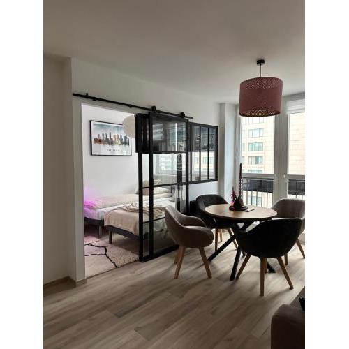 Apartament Centrum Warszawy Pereca