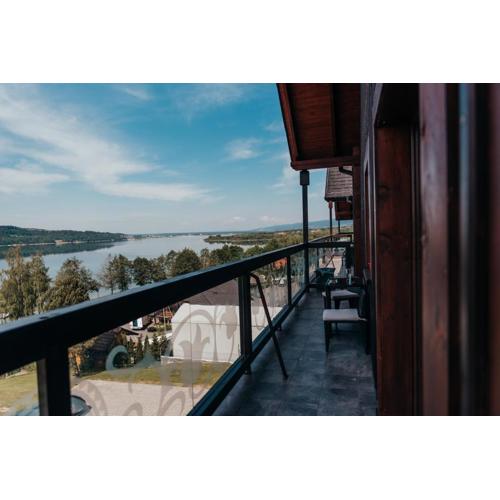 apartament Czorsztyn WIDOK - pierwsza linia brzegowa - 3 piętro - widok na jezioro -