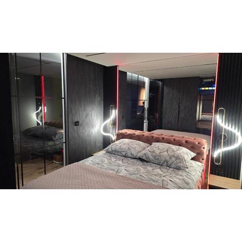 Apartament Dark Prestige NEW ! - dostęp 24h, PROJEKTOR , garaż podziemny , klimatyzacja , duży taras