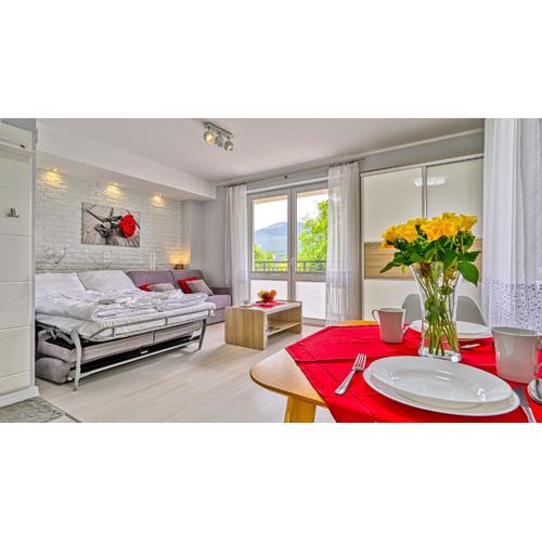 Apartament Esensja z Widokiem na Góry i Przy Dworcu - 5D Apartments