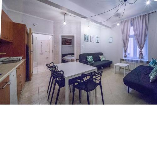Apartament Izaaka