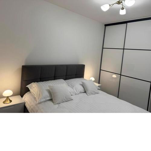 Apartament JANICKIEGO 166
