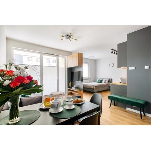 Apartament Jarzębinowy z ogródkiem